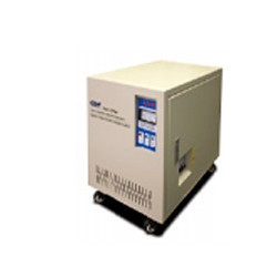 CDP R-AVR33-10 REGULADOR DE VOLTAJE TRIFáSICO DE CONTROL DIGITAL AUTOMáTICO / 10 KVA / 3 FASES / NEUTRO / TIERRA FíSICA / VOLTA